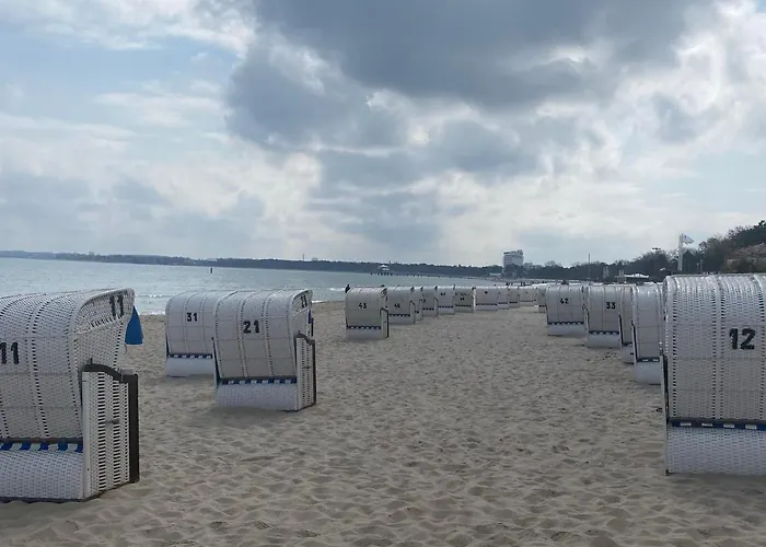 Strandallee Apartment *