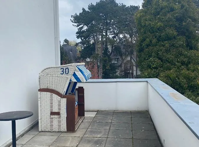 Strandallee Apartment